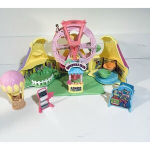 Fisher Price Sweet Streets Country Fair Carnival Hot Air Balloon with Extras